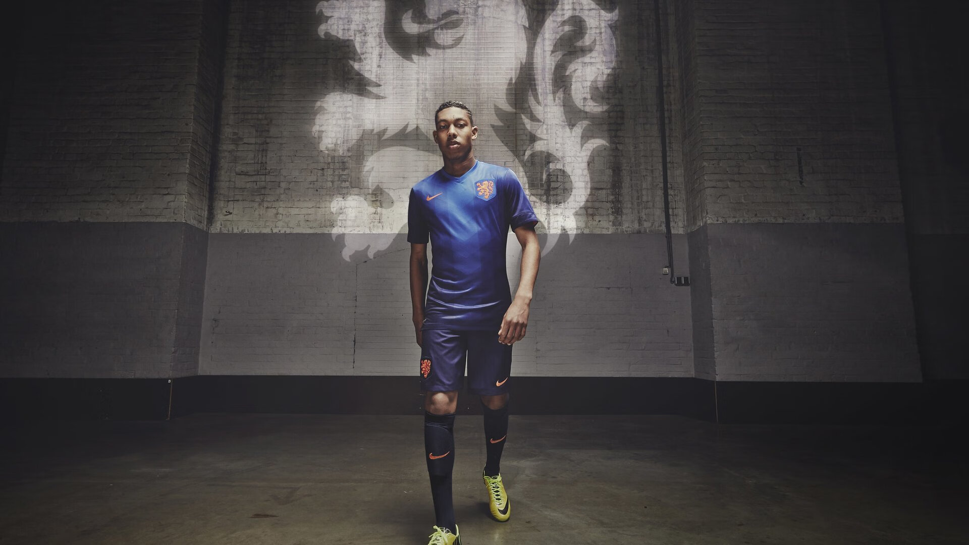 东契奇压制级发挥，篮网对阵骑士中的巨星统治力